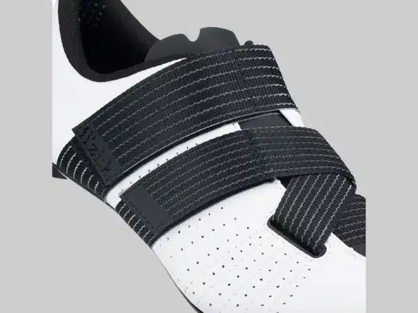 נעלי רכיבה Fizik Tempo R5 Powerstrap נעלי רכיבה Fizik Tempo R5 Powerstrap