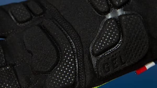 Gloves Features Solstice (2)