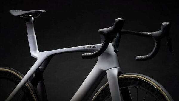 Madone Gen 7 Cockpit_2