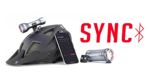 פנס 6 לדים לאופניים Exposure Six Pack Sync Mk.4 V23 5250L עם שלט BT והתקן לכידון Exposure SYNC Tech