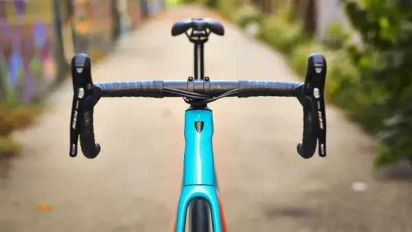 Trek Emonda ALR 5 Disc 2023 TK23_LAUNCH_Emonda_ALR_TF_3