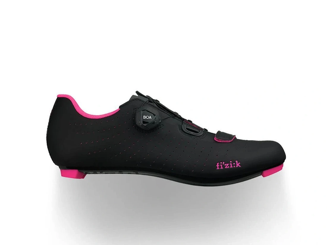 נעלי רכיבה לאופני שטח Fizik Vento Ferox Carbon נעלי רכיבה לאופני שטח Fizik Vento Ferox Carbon