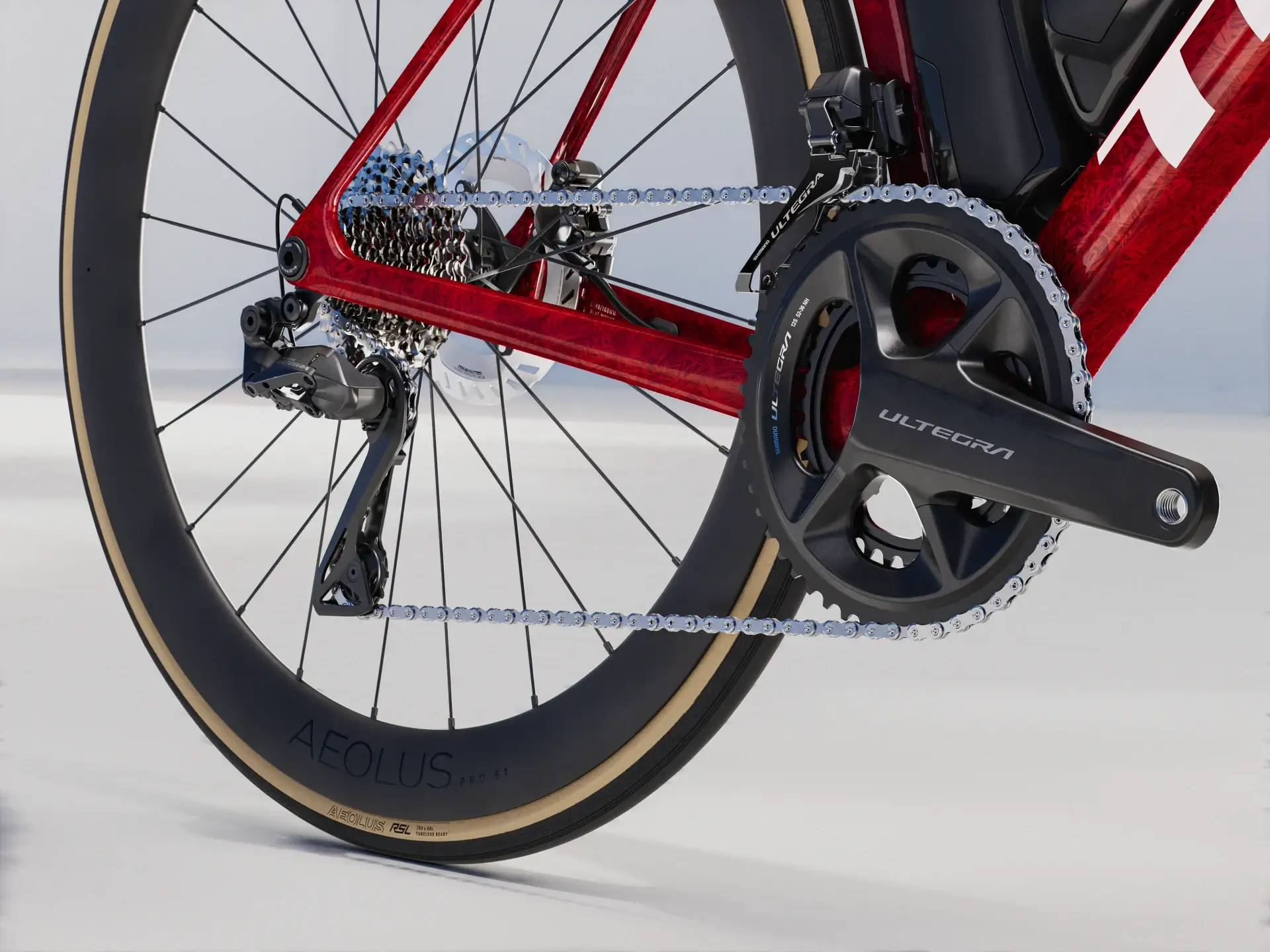 Trek Madone SLR 7 Gen 8 - Crystalline Trek Madone SLR 7 Gen 8 - Crystalline