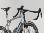 אופני כביש Trek Madone SLR 9 AXS Gen 8 – Interstellar