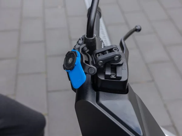 התקן לטלפון לאופנוע למכסה משאבת בלם Quad Lock Motorcycle Brake Reservoir Mount