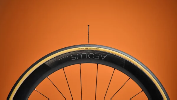 צמיג כביש Bontrager Aeolus RSL Tire