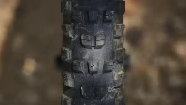 צמיג Bontrager Gunnison Pro XR TLR MTB Tire צמיג Bontrager Gunnison Pro XR TLR MTB Tire